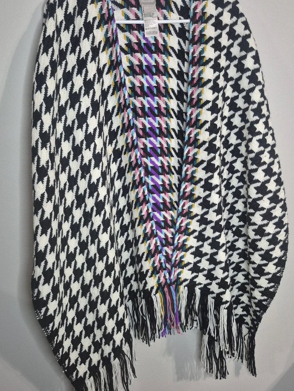 CHICO'S One Size Ruana Wrap